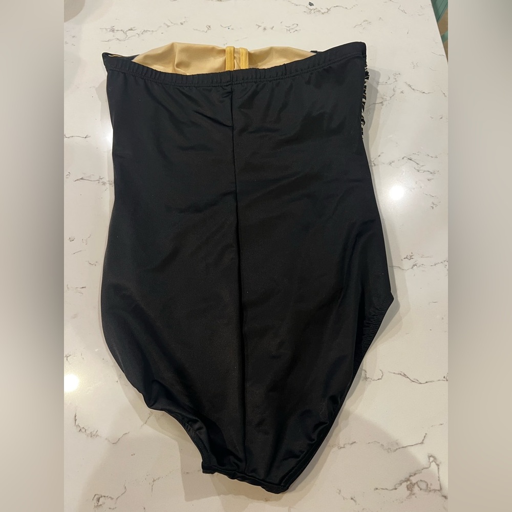 Miraclesuit Black and White Strapless One-Piece Swimsuit - Picture 4 of 14